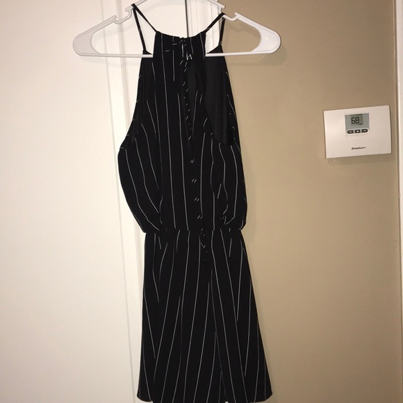 Final touch Romper - Picture 2 of 2